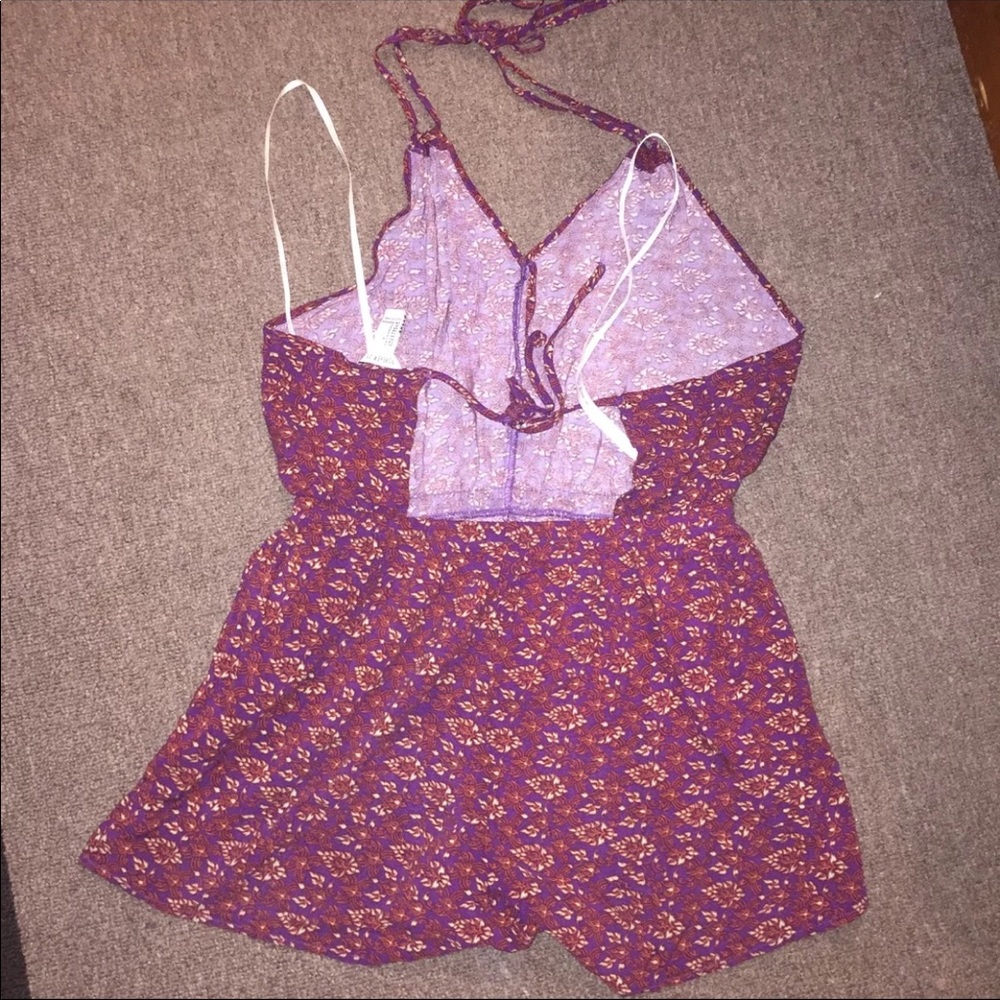 5 items - Picture 2 of 6